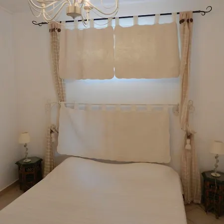 Monica Di Casa vacanze *