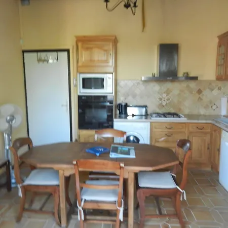 Monica Di Casa vacanze Sorbo-Ocagnano