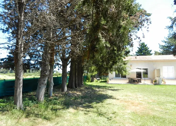 בית נופש Monica Di Sorbo-Ocagnano