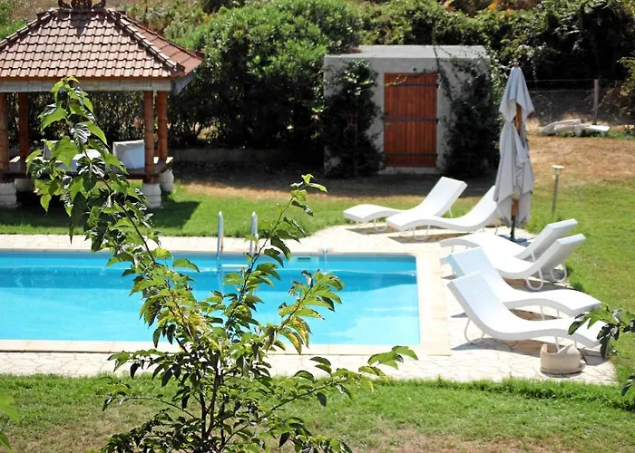 Monica Di * Sorbo-Ocagnano