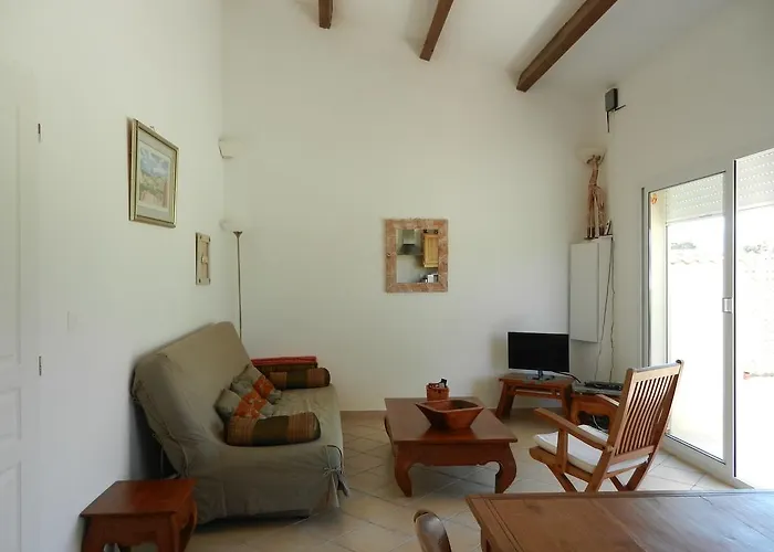 Monica Di * Sorbo-Ocagnano