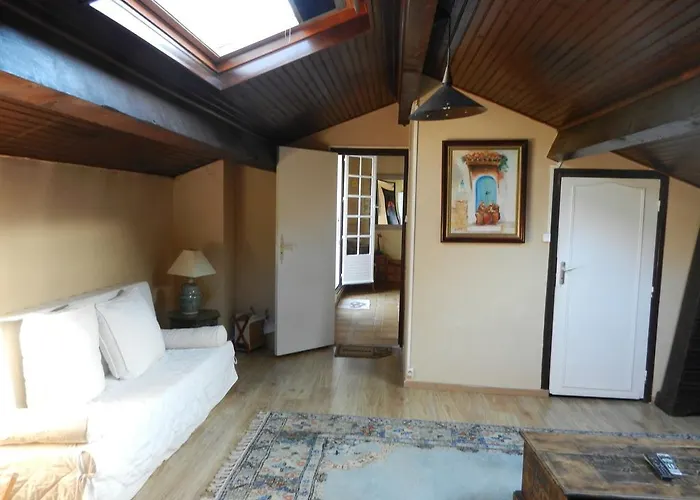 Monica Di בית נופש