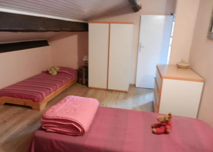 Monica Di בית נופש Sorbo-Ocagnano