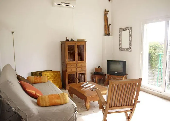 Monica Di בית נופש Sorbo-Ocagnano