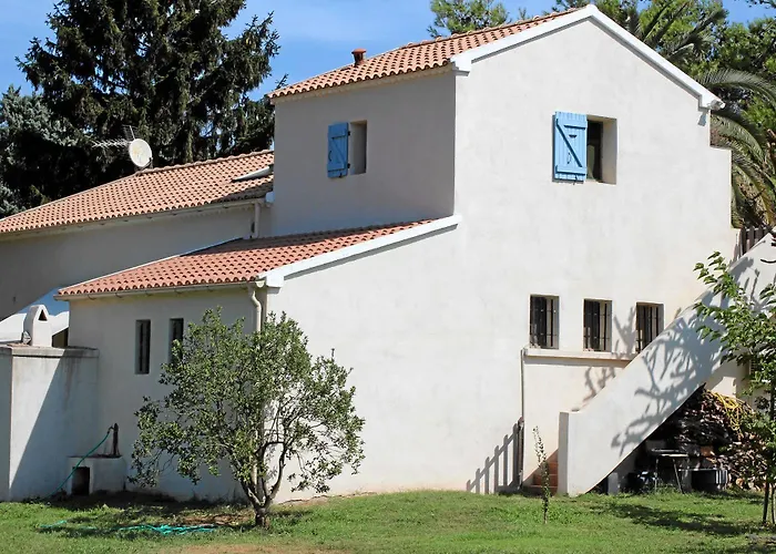 Monica Di * Sorbo-Ocagnano