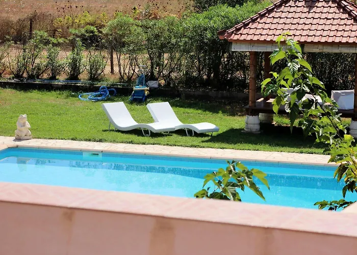 בית נופש Monica Di Sorbo-Ocagnano